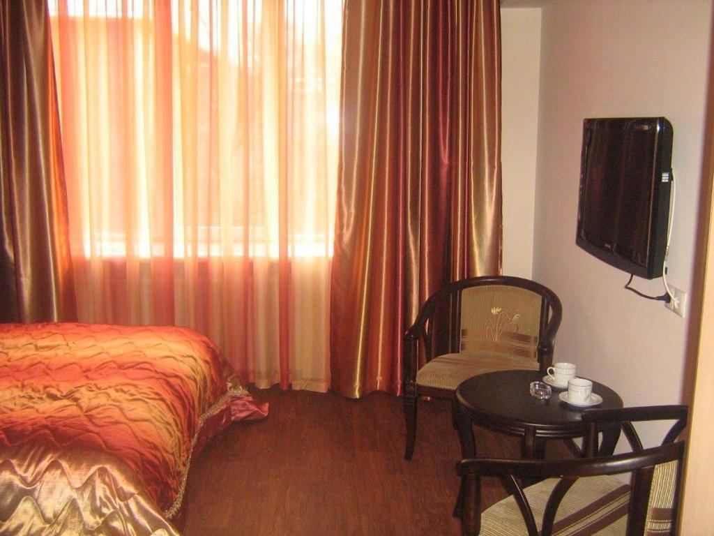Kausar Hotel อัลมาตี ห้อง รูปภาพ